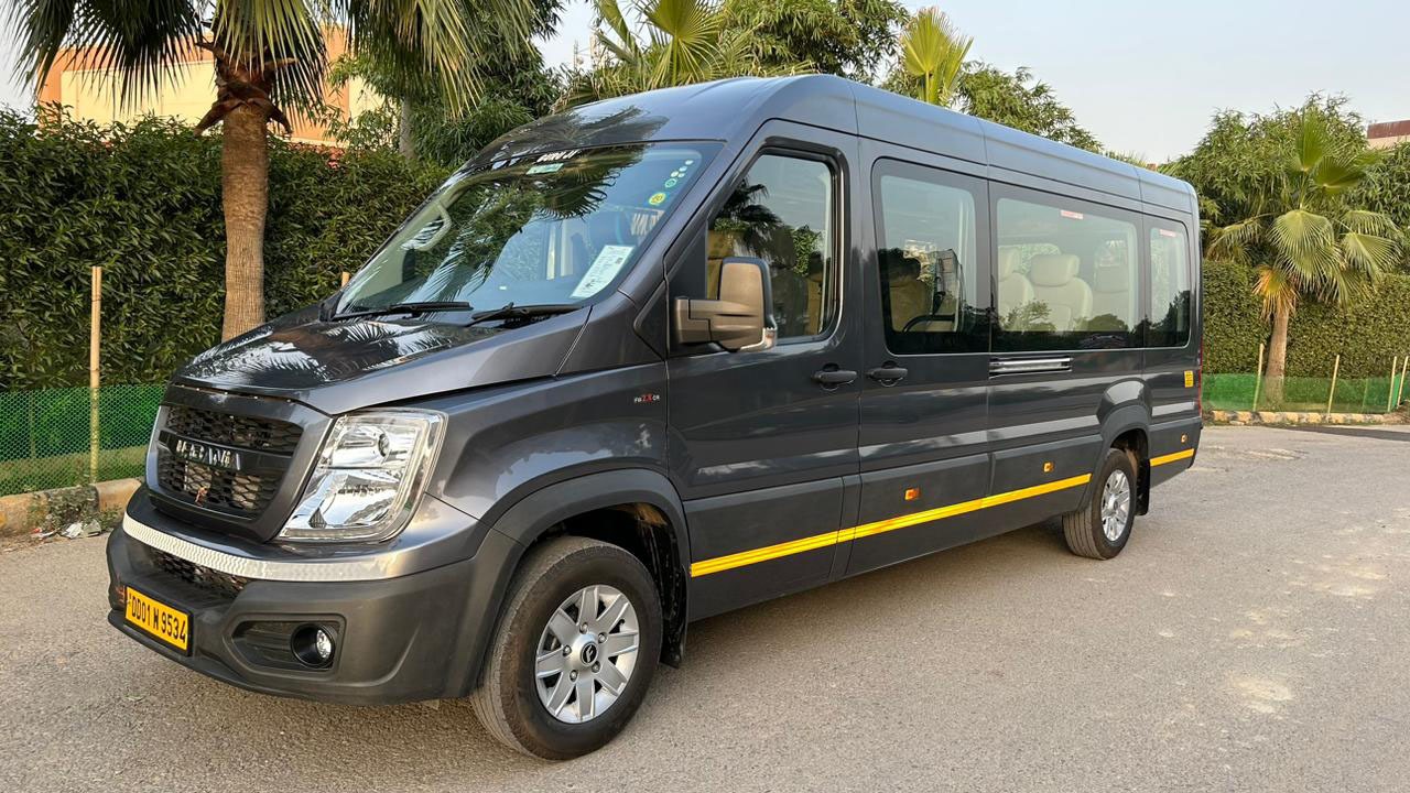 Urbania 16-Seater Luxury